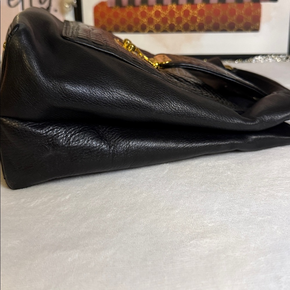 Vintage Bally Croc-Embossed Leather Crossbody Bag Gold Push-Lock Italy Classic - Picture 8 of 16